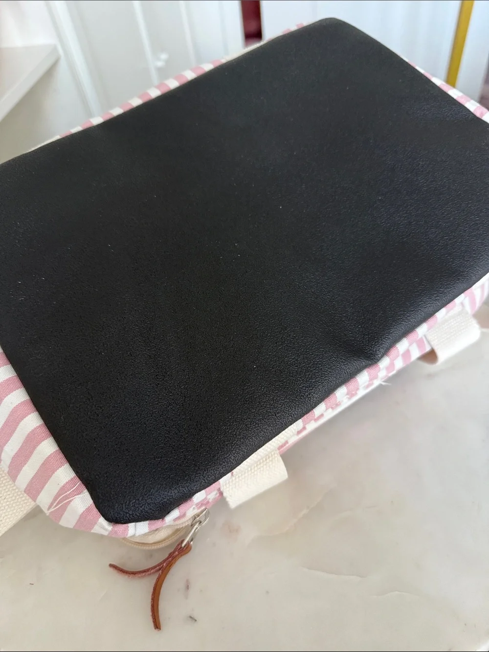 business & pleasure Striped Pink Canvas cooler Bag - Picture 5 of 6